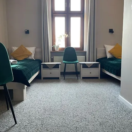Wielkopolanka Goscinne I Restauracja Hotel *