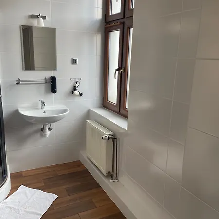 Wielkopolanka Goscinne I Restauracja Hotel
